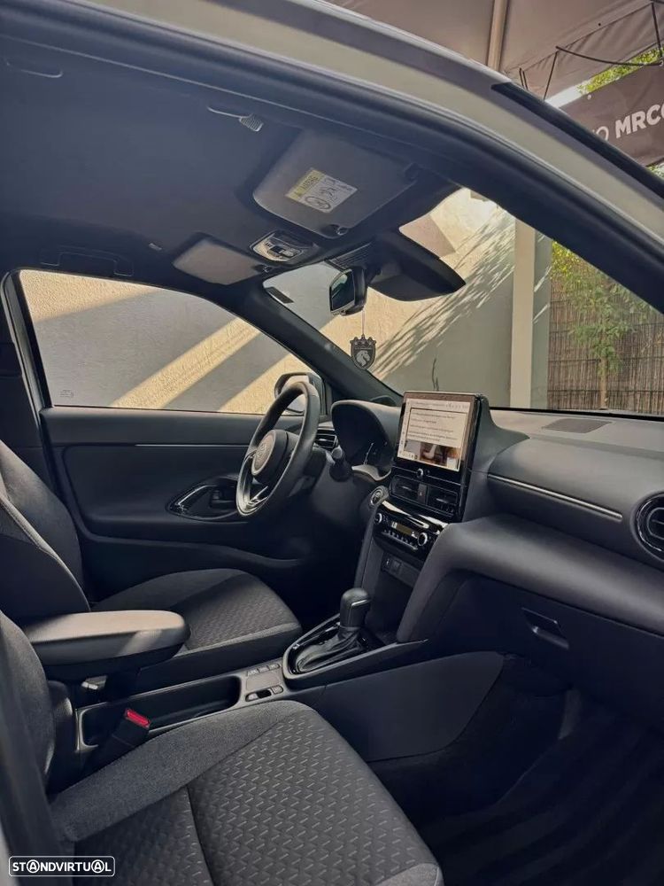 Toyota Yaris Cross 1.5 HDF Comfort - 16