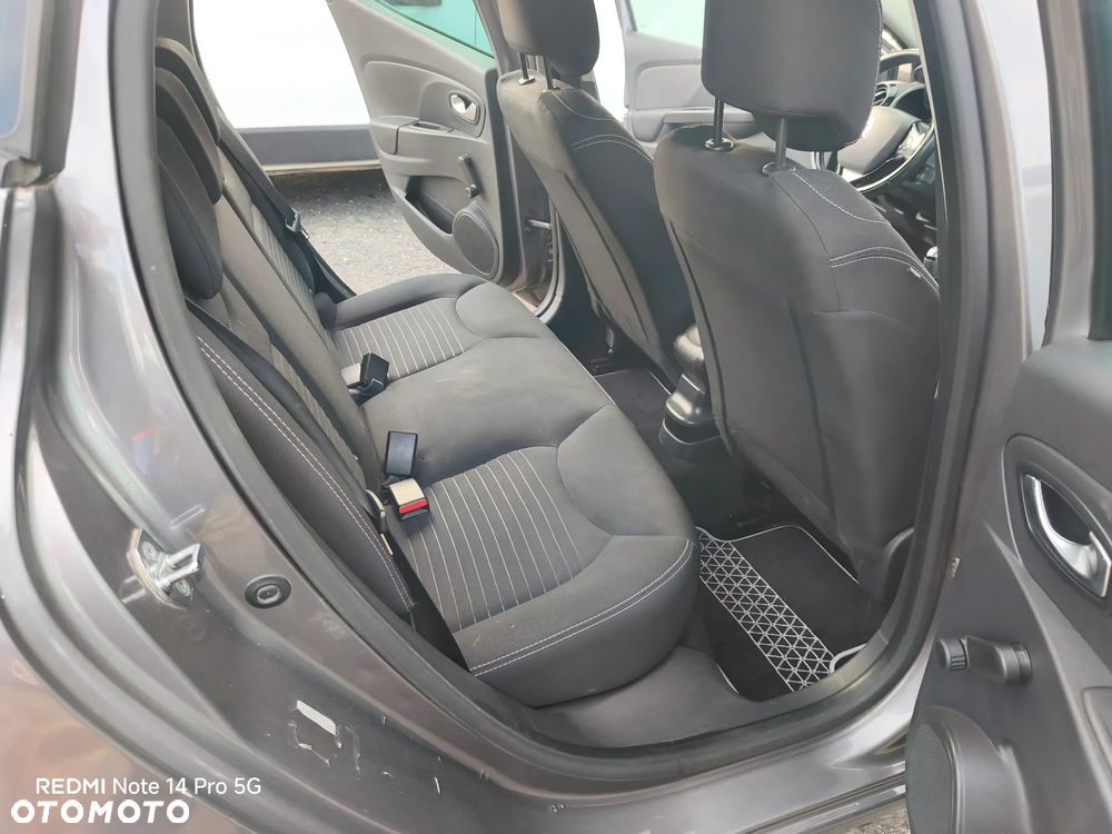 Renault Clio - 7