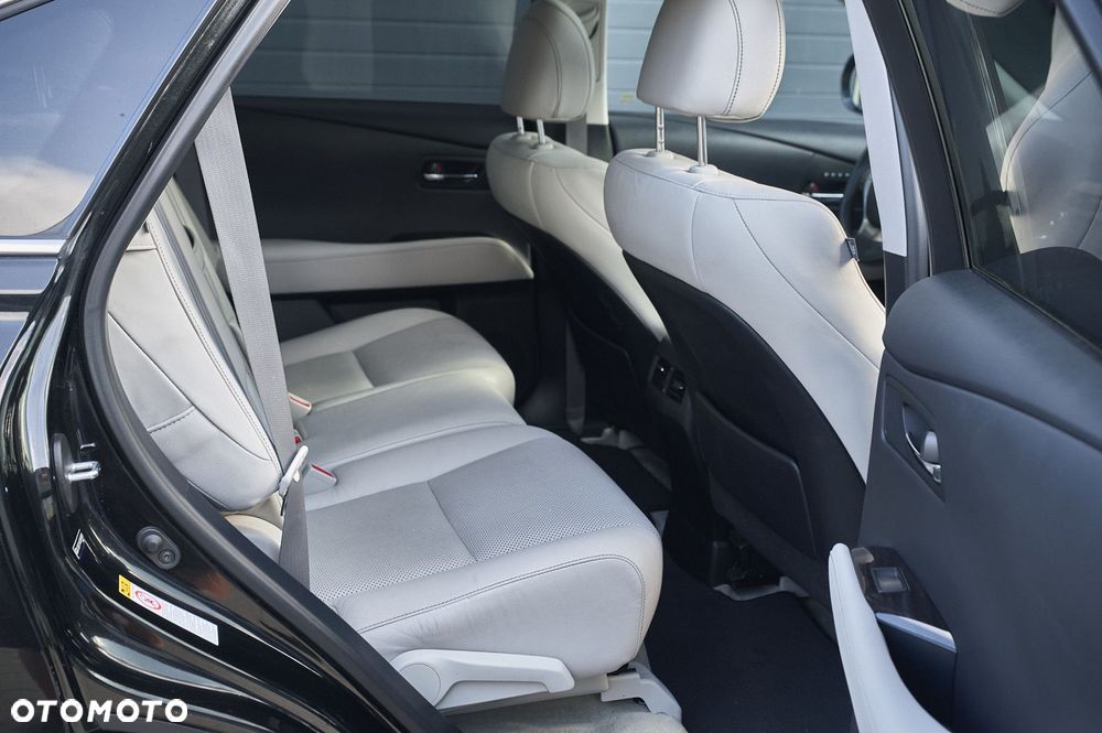 Lexus RX - 11