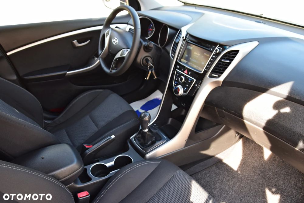 Hyundai i30 - 37