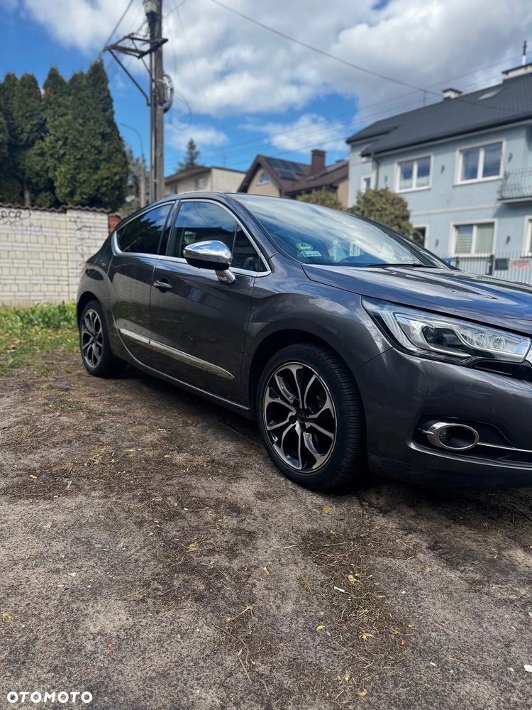 DS Automobiles DS 4 - 10