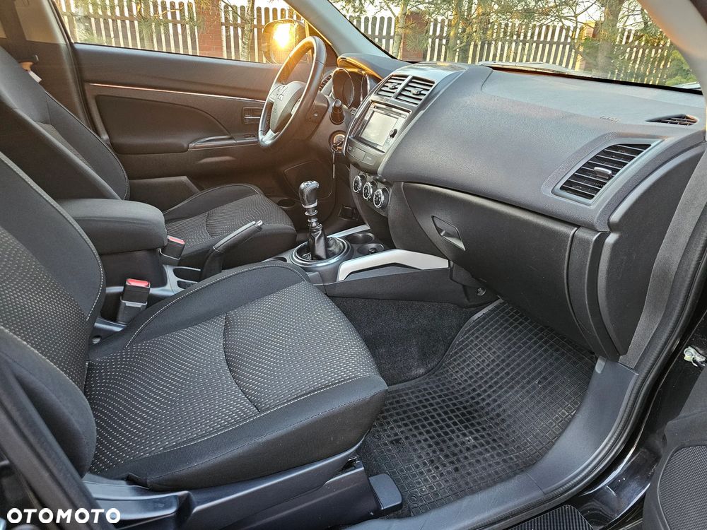 Mitsubishi ASX 1.8 DI-D 4WD Diamant Edition - 23