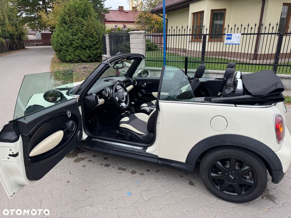 MINI Cooper Standard - 23