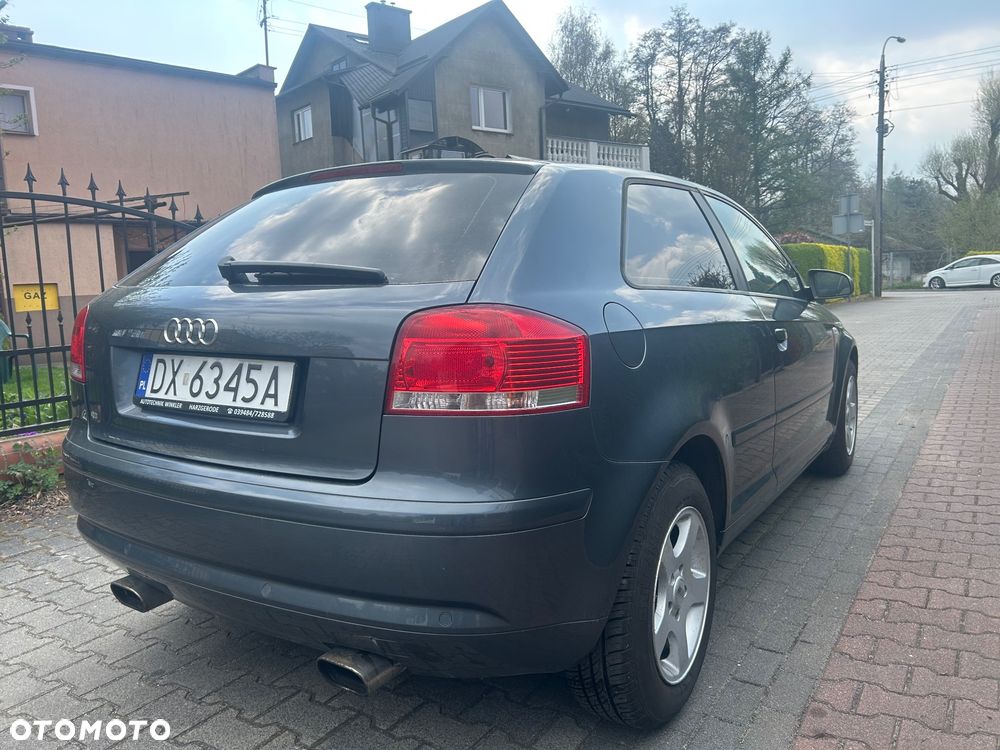 Audi A3 3-drzwiowe 1.6 Ambiente - 9