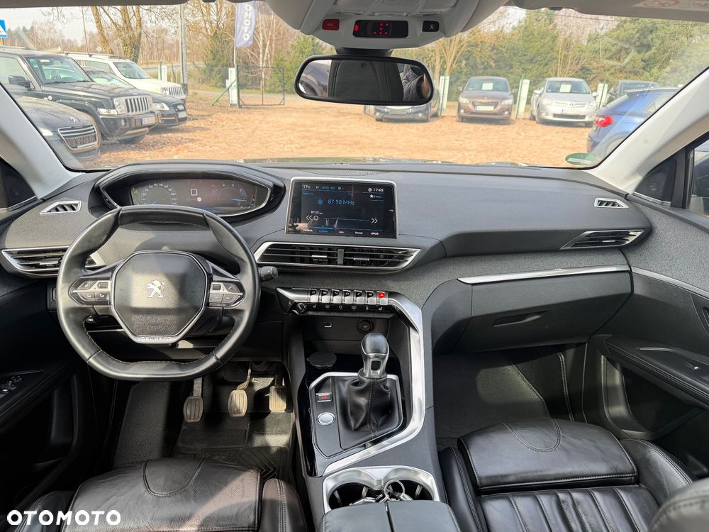 Peugeot 5008 2.0 HDi Allure 7os - 21