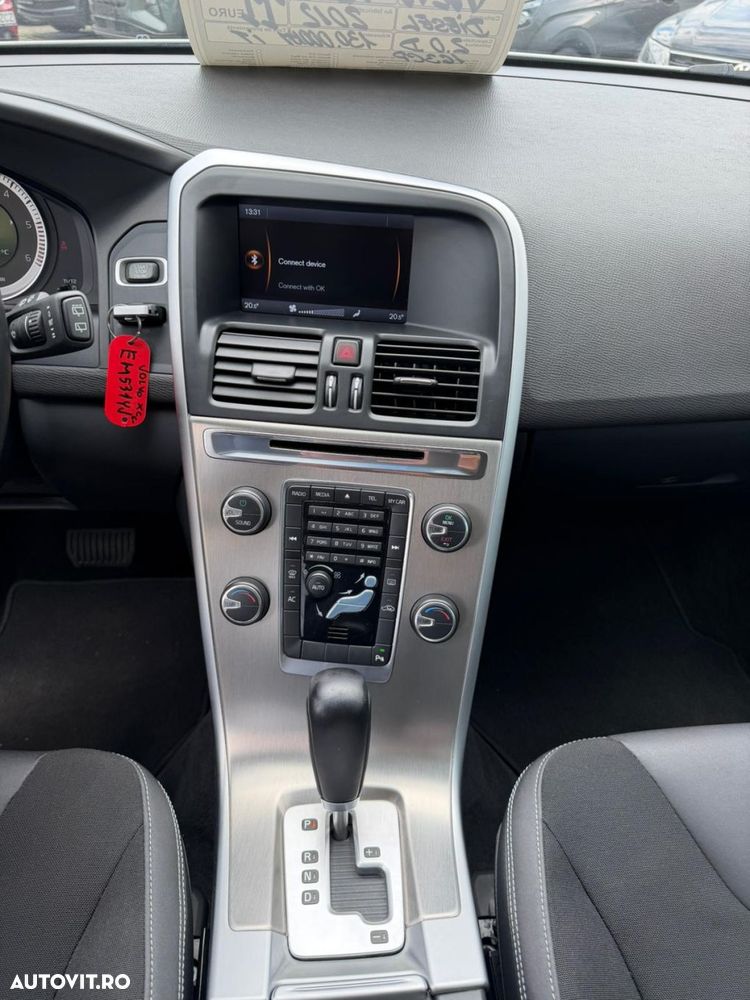 Volvo XC 60 D3 Ocean Race - 10