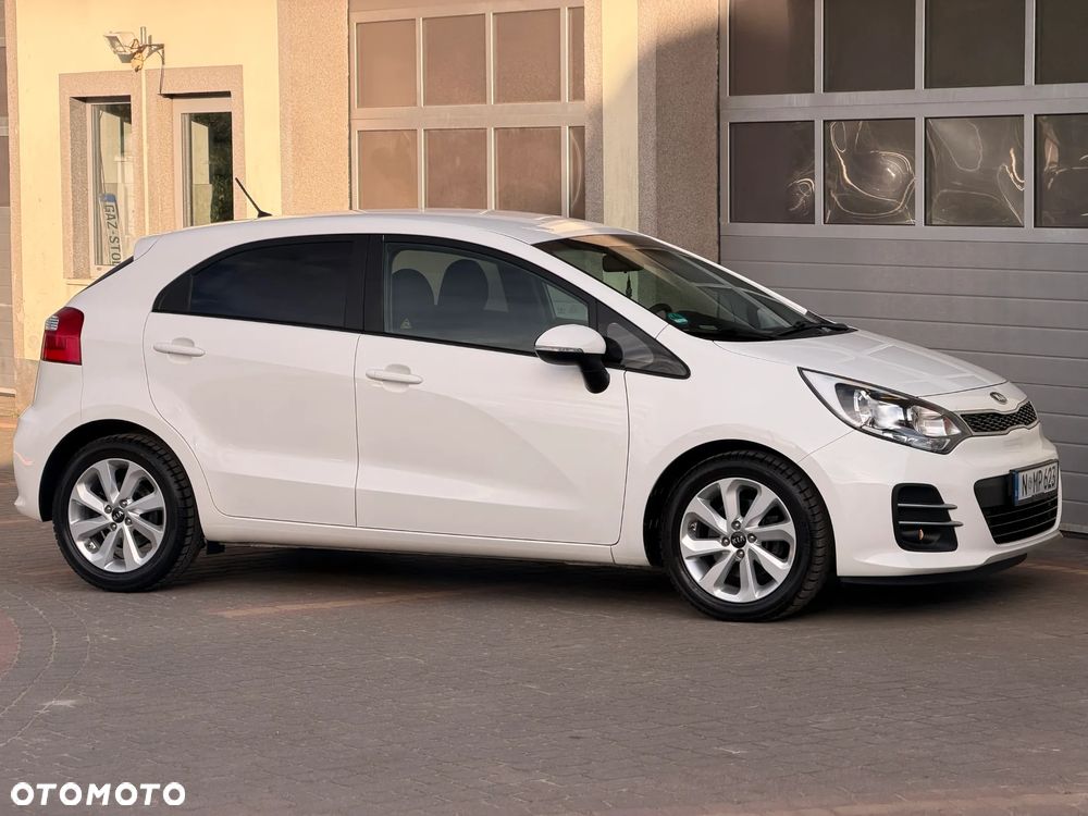 Kia Rio 1.4 ISG Uefa Euro 2016 - 13