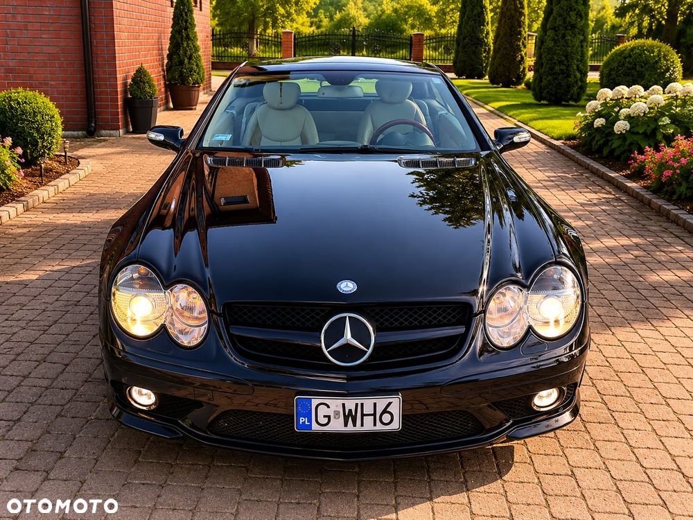 Mercedes-Benz SL - 1