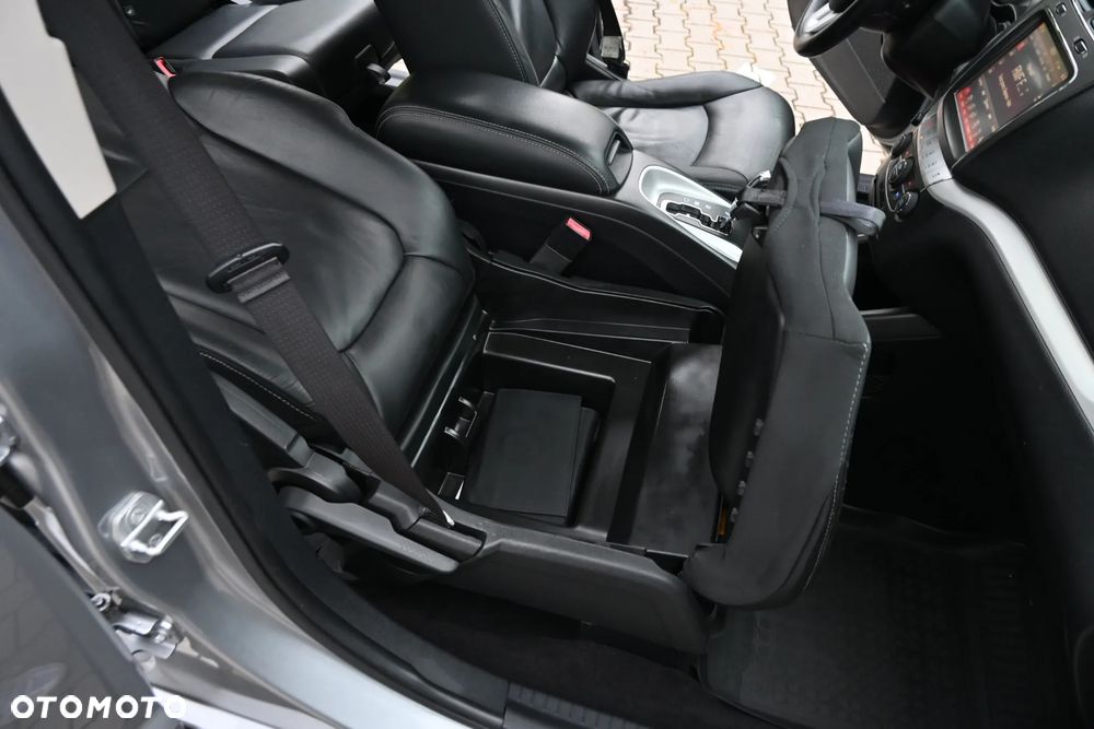 Fiat Freemont 2.0 Multijet 16V DPF Automatik Allrad Black Code - 25