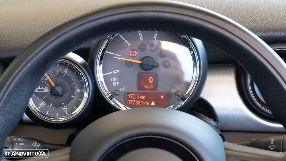 MINI Cabrio Cooper D - 7