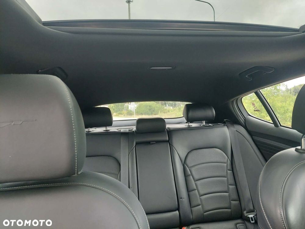 Kia Stinger 3.3 T-GDI V6 GT Prestige Line AWD - 10