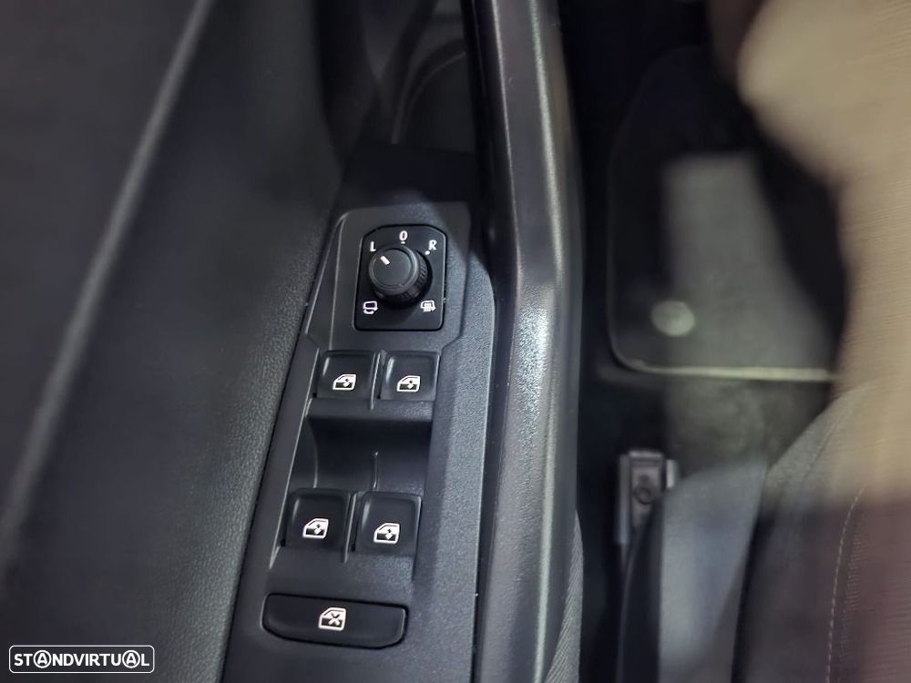 VW Polo 1.0 TSI Urban DSG - 24