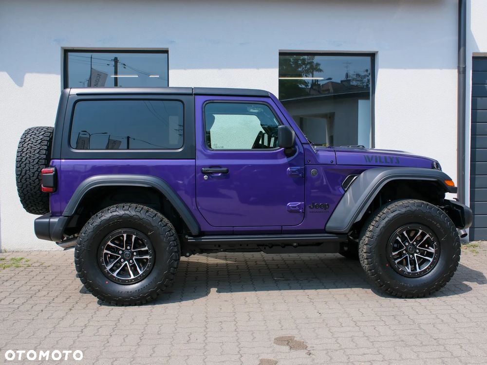 Jeep Wrangler - 10
