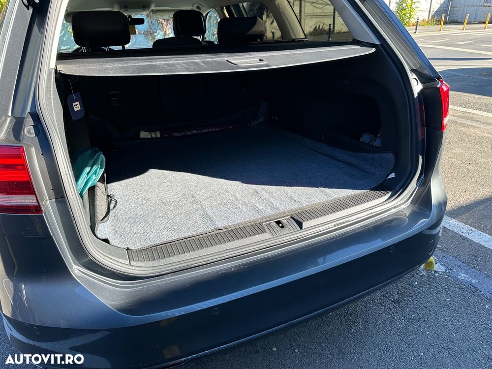 Volkswagen Passat Variant 2.0 TDI DSG (BlueMotion Technology) Comfortline - 8