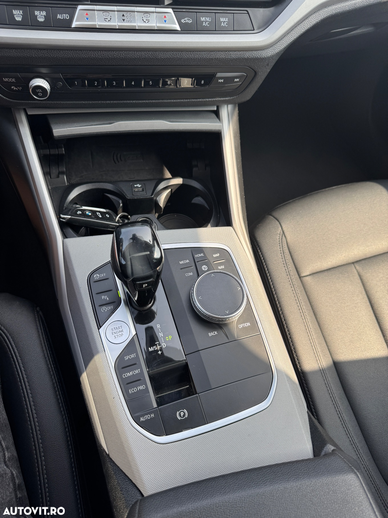 BMW Seria 3 320i GT Aut. Luxury Line - 13