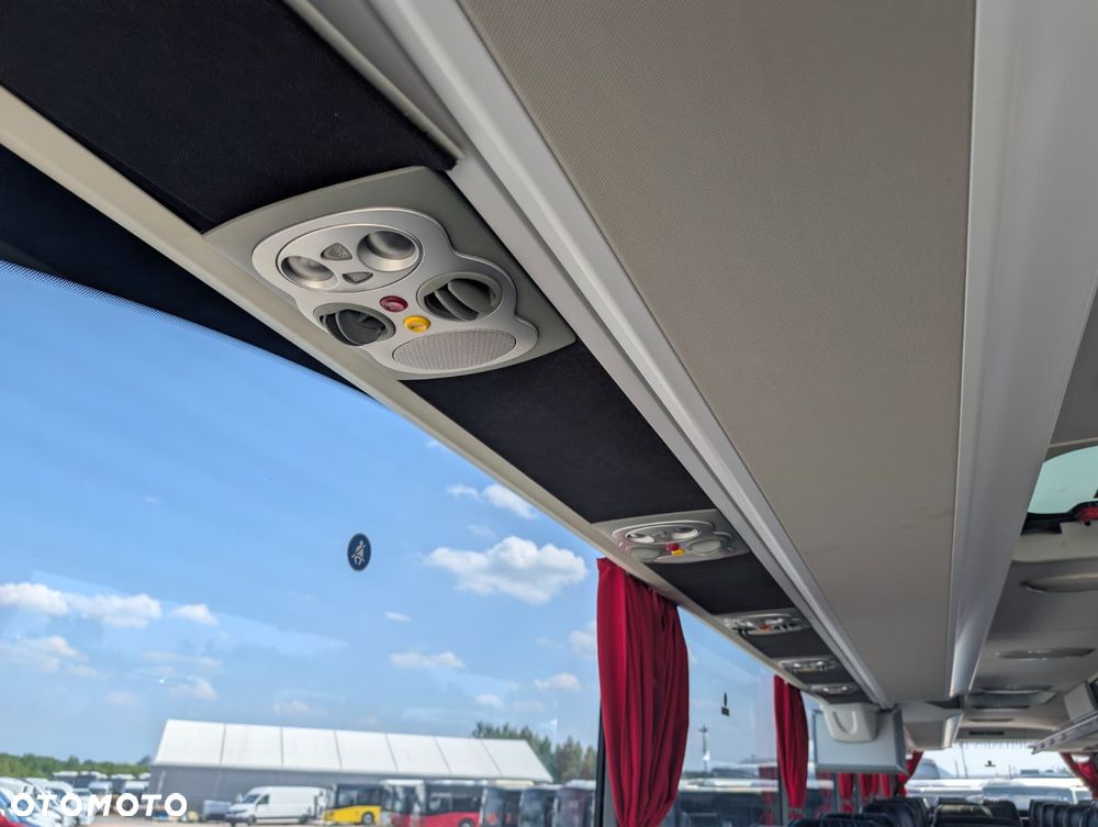 Mercedes-Benz Tourismo - 35