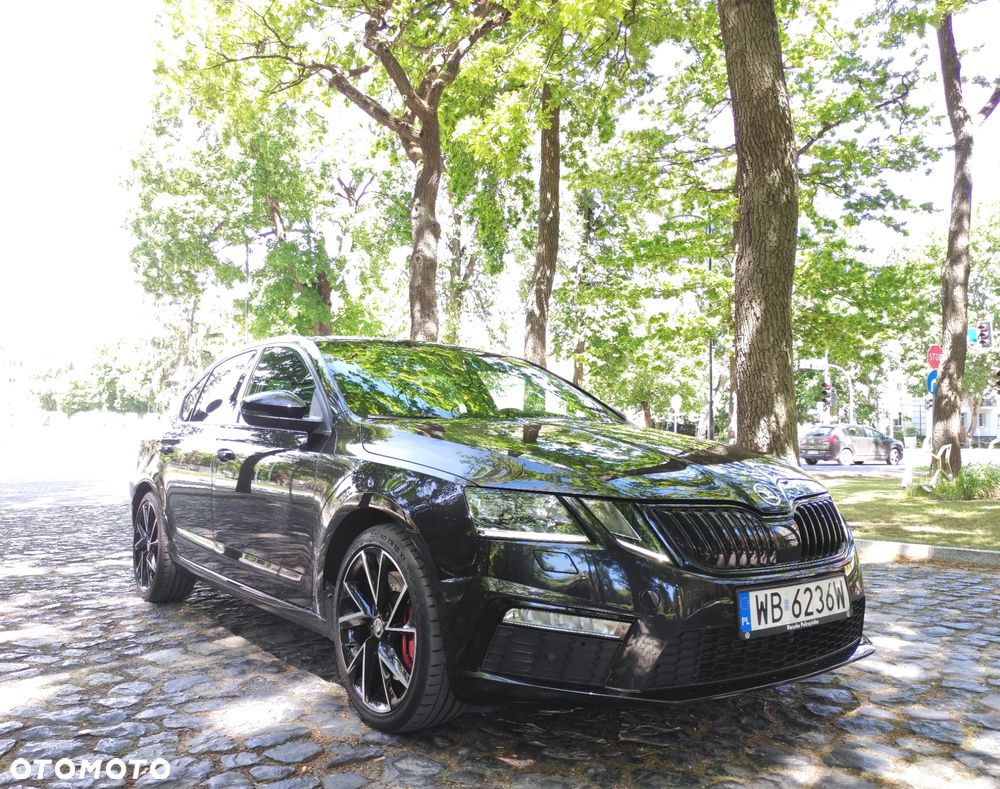 Skoda Octavia 2.0 TSI RS Challenge 245 DSG - 26