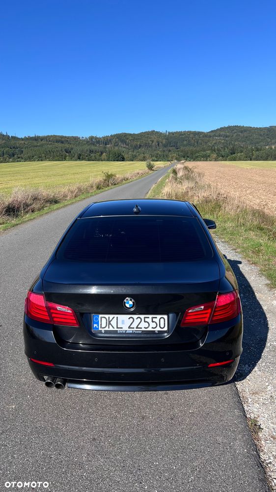 BMW Seria 5 525d xDrive - 5