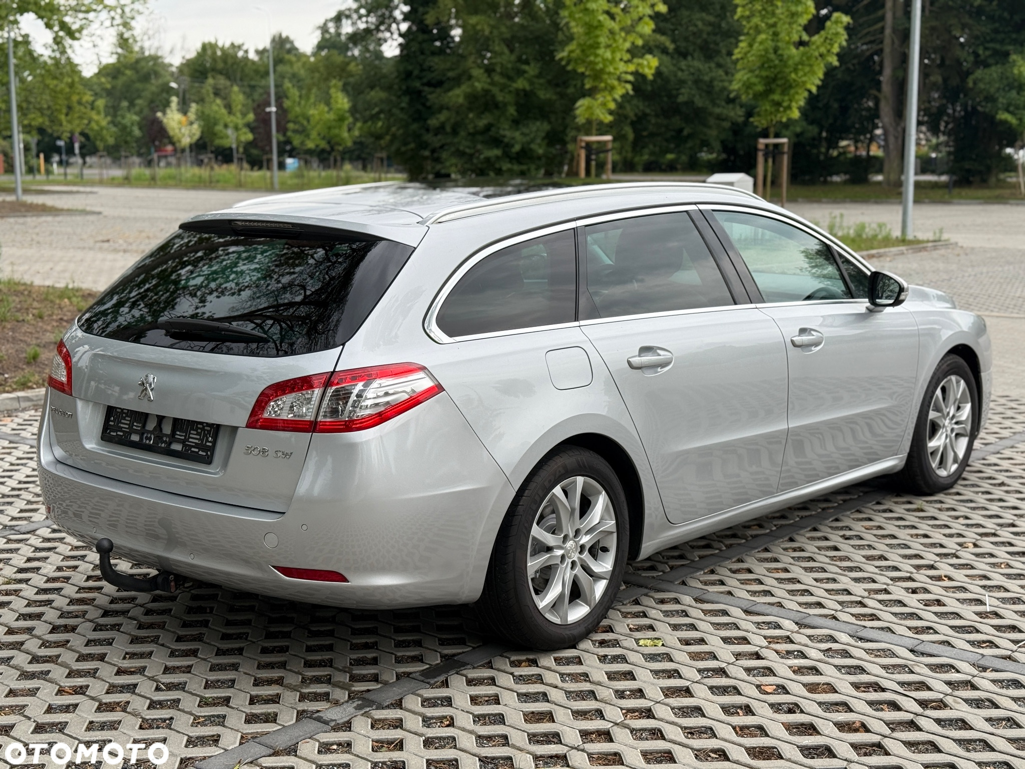 Peugeot 508 SW HDi 160 Allure - 4