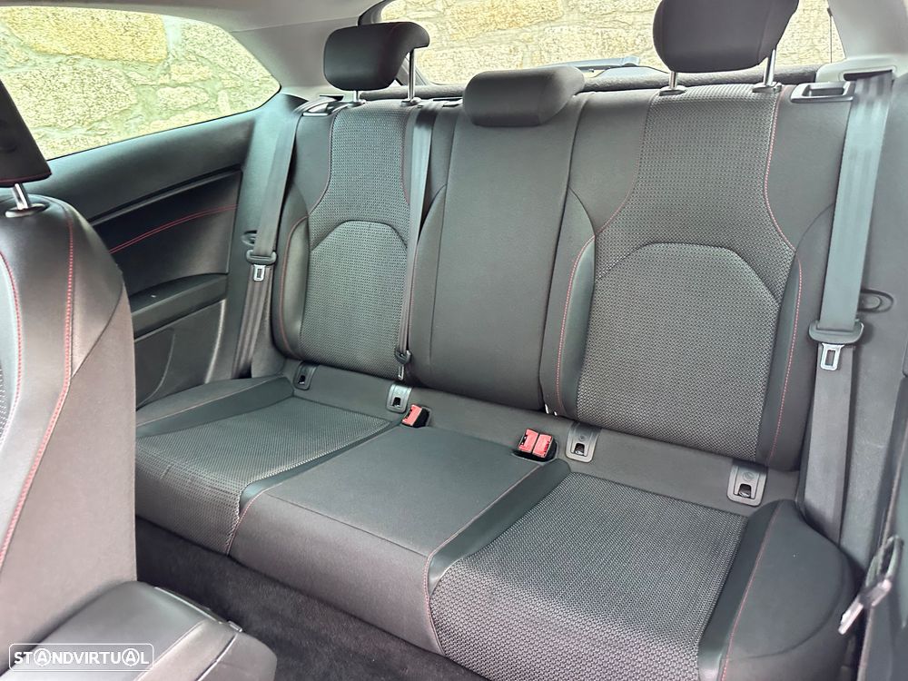 SEAT Leon SC 1.6 TDI DPF S&S I-Tech - 32