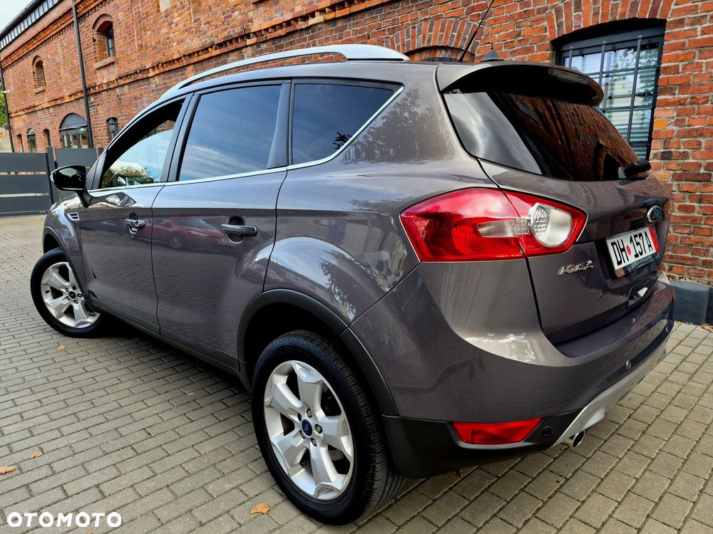 Ford Kuga 2.0 TDCi 4x4 Titanium - 20