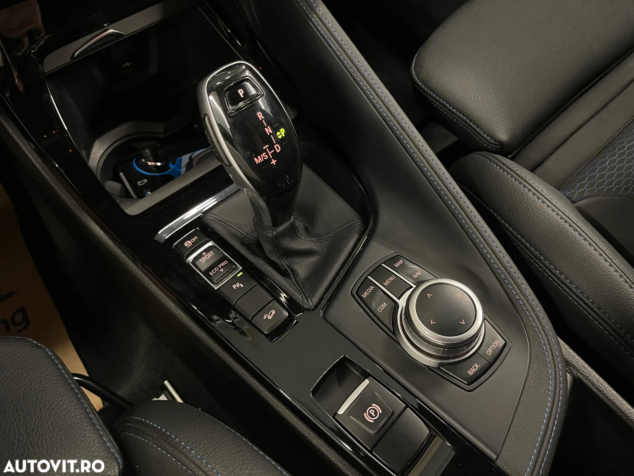BMW X1 xDrive20i AT Sport Line - 27