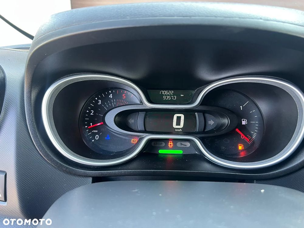 Renault TRAFIC - 22