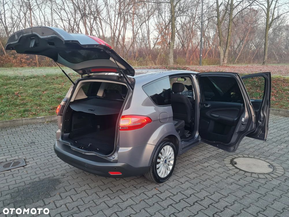 Ford S-Max - 20