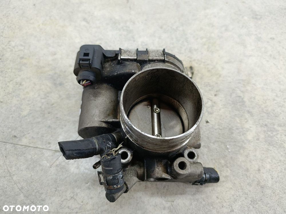 PRZEPUSTNICA AUDI A4 B6 06B133062H 0280750088  BOSCH 2.0 20V - 2