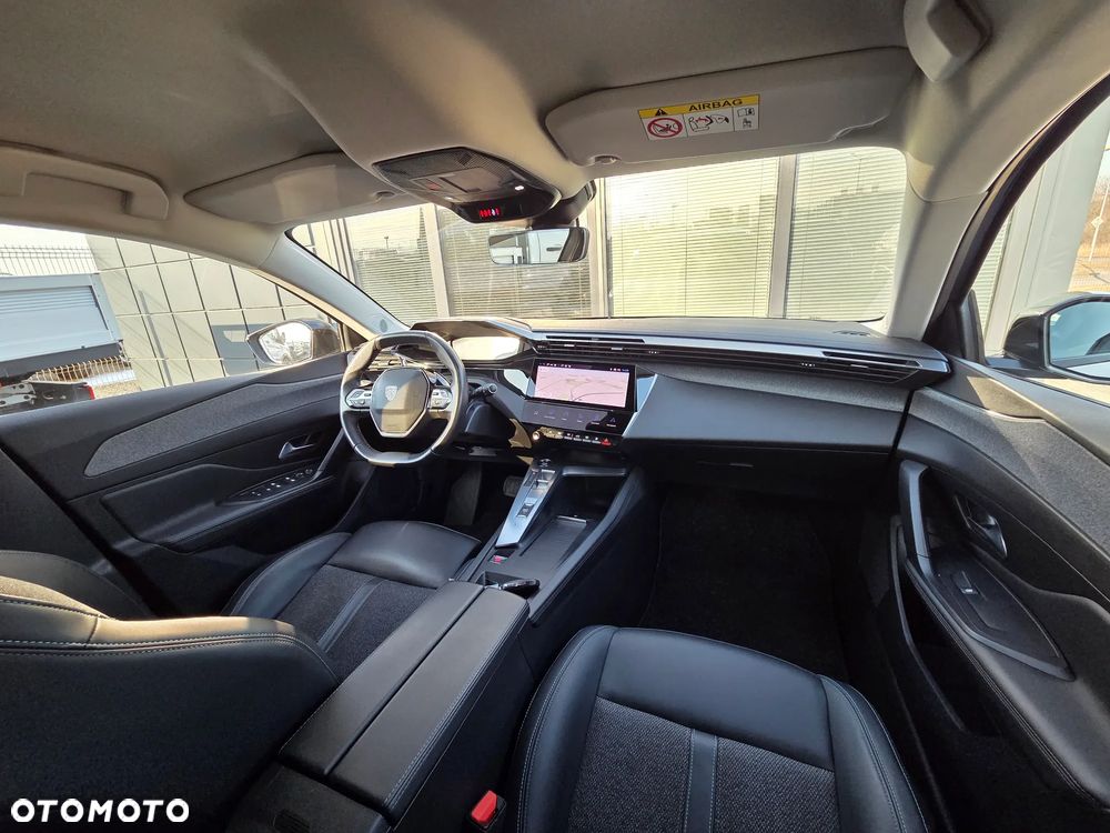 Peugeot 308 1.5 BlueHDi Allure S&S EAT8 - 39