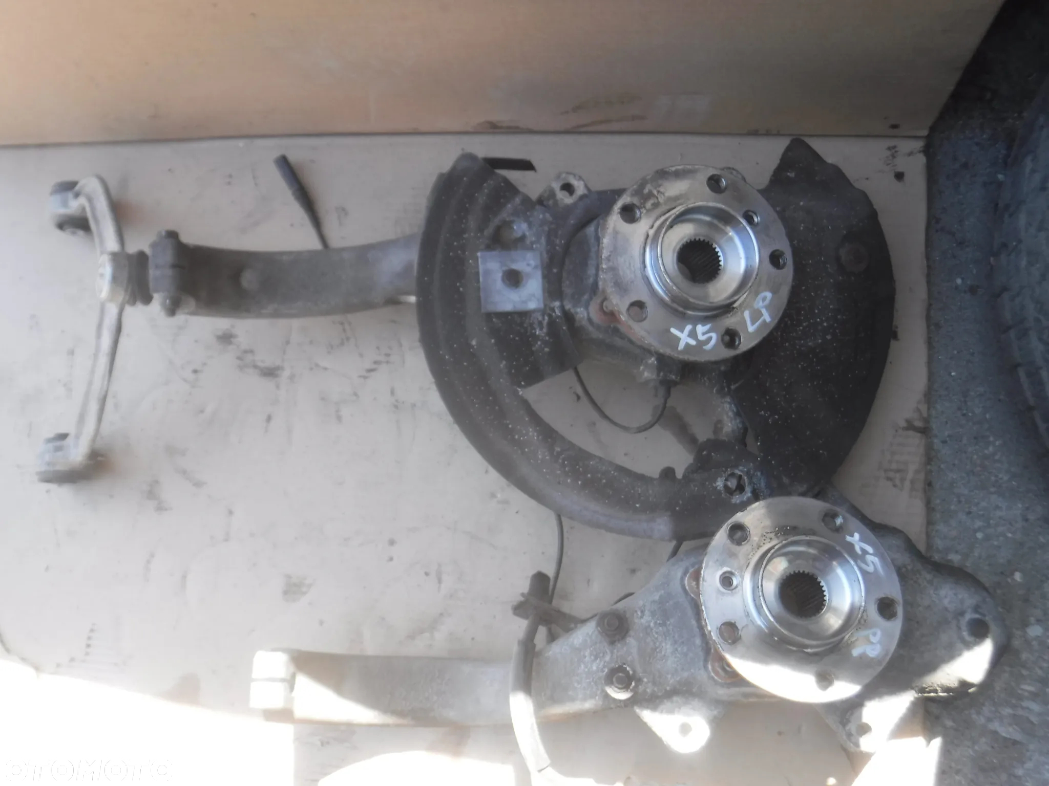 Bmw X5 E70 X6 E71 3.0 sd 286ps  zwrotnica nowa piasta lozysko przod prawa lewa - 4