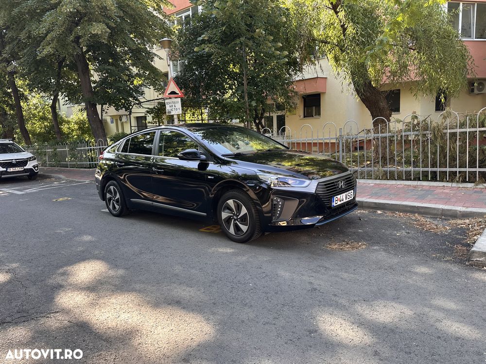 Hyundai IONIQ - 1