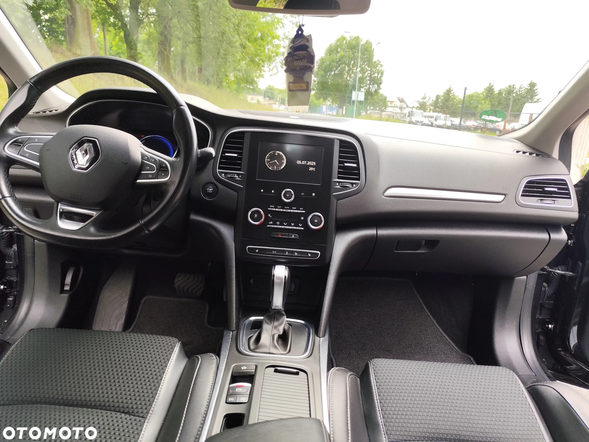 Renault Megane Grandtour ENERGY TCe 160 EDC BOSE EDITION - 9