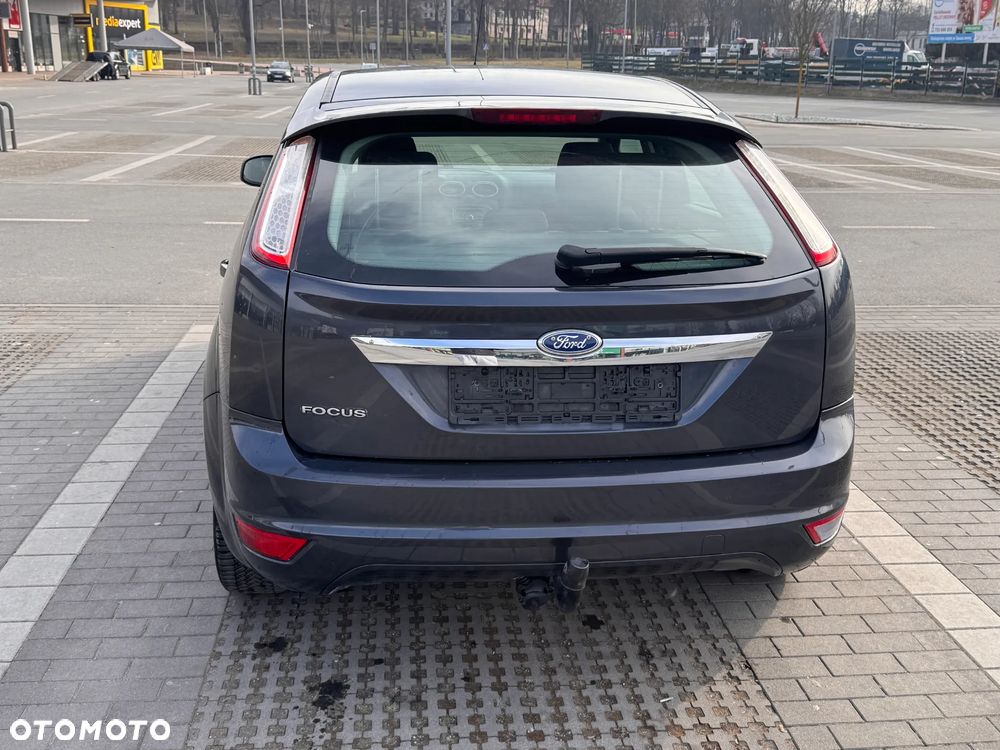 Ford Focus 1.8 Sport - 6