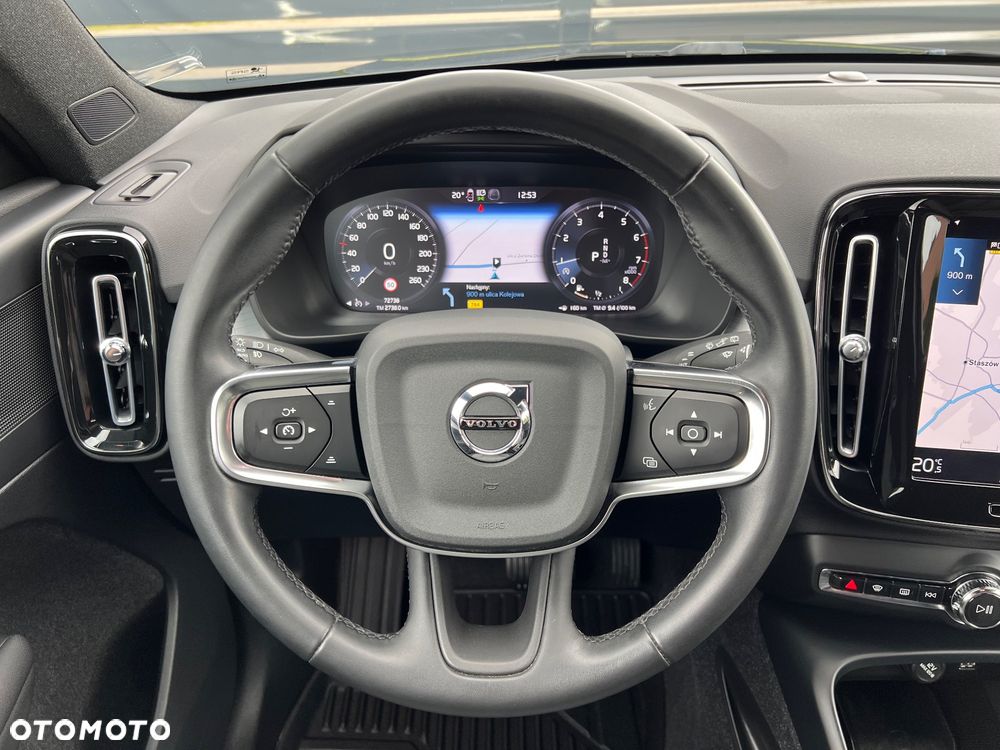 Volvo XC 40 - 37