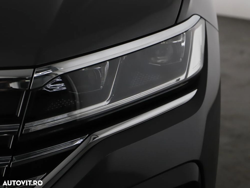 Volkswagen Touareg V6 TDI R-Style - 26