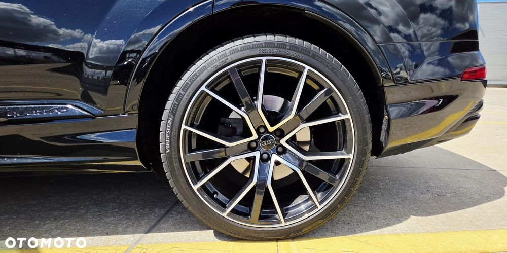 Audi Q7 55 TFSI mHEV Quattro S Line Tiptr - 8