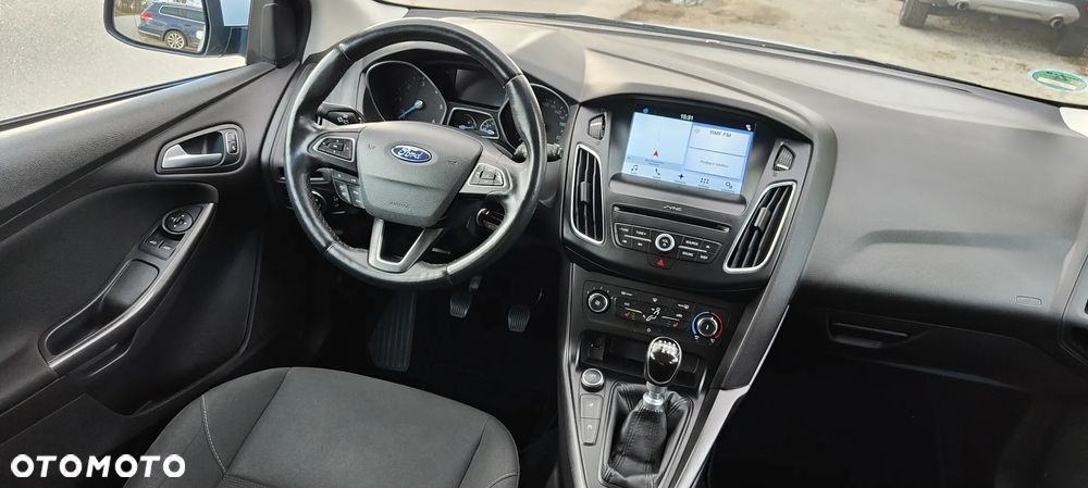 Ford Focus 1.5 TDCi Titanium - 24