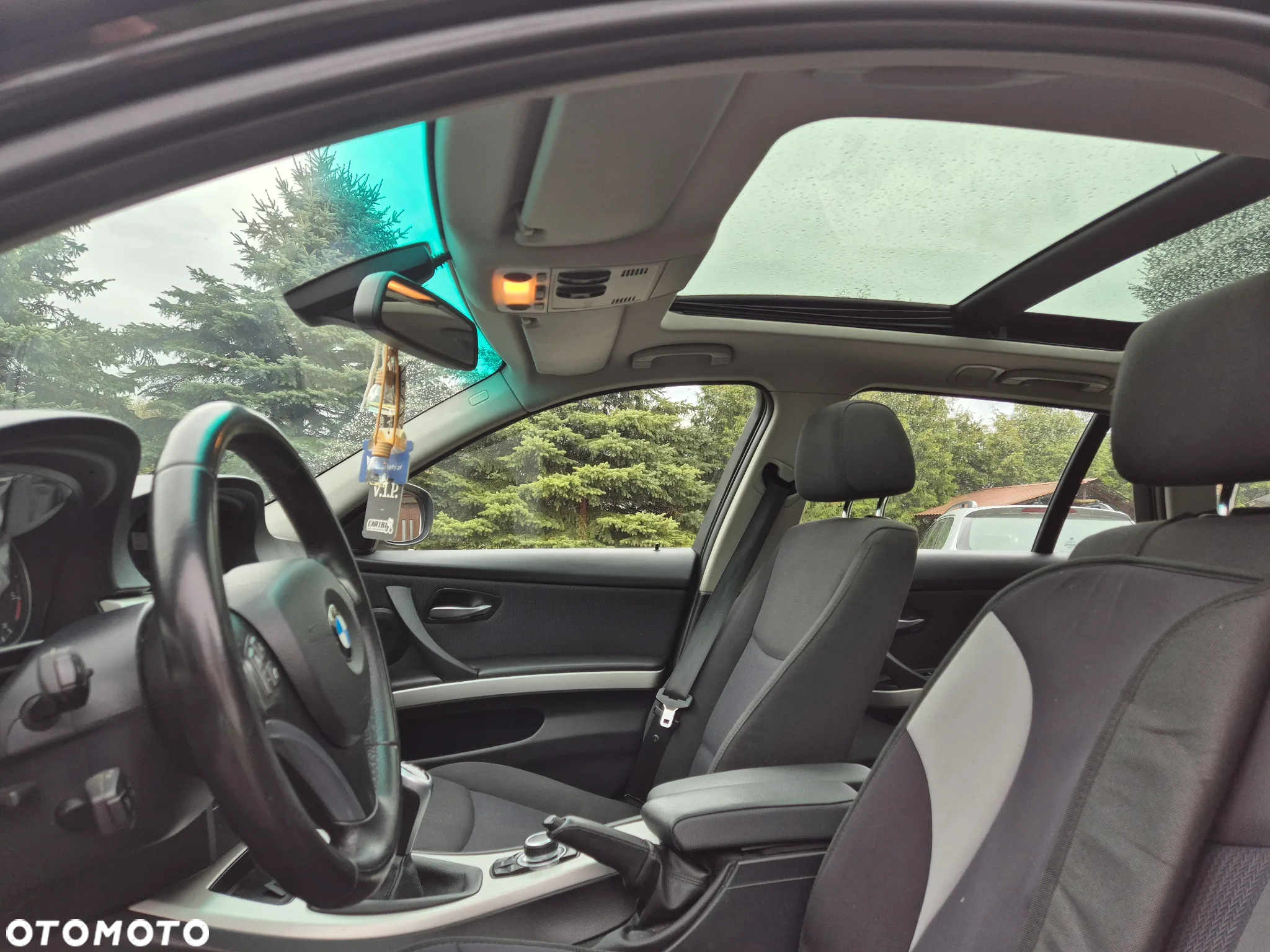 BMW Seria 3 320d - 28