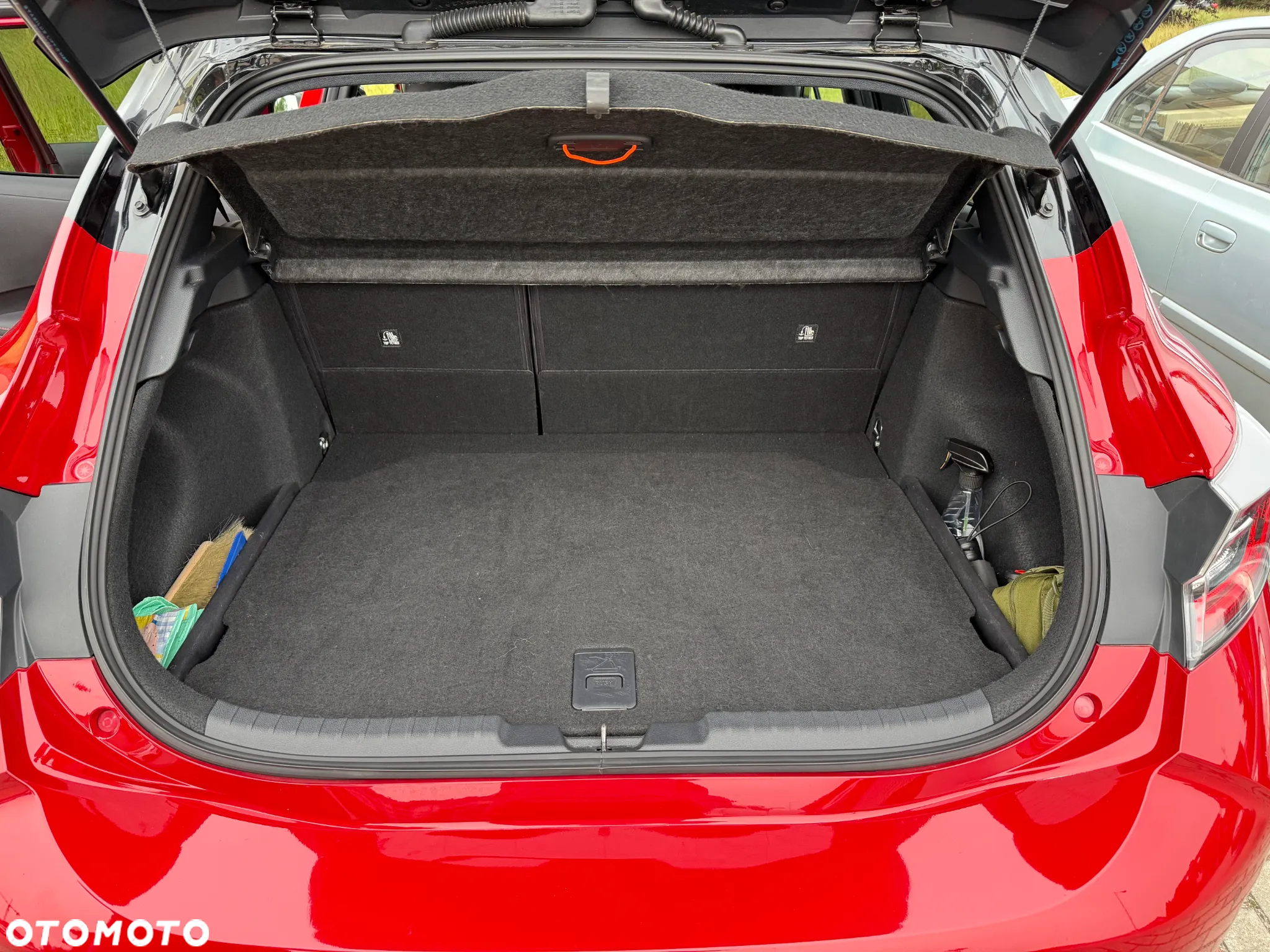 Toyota Corolla 2.0 Hybrid Selection - 8