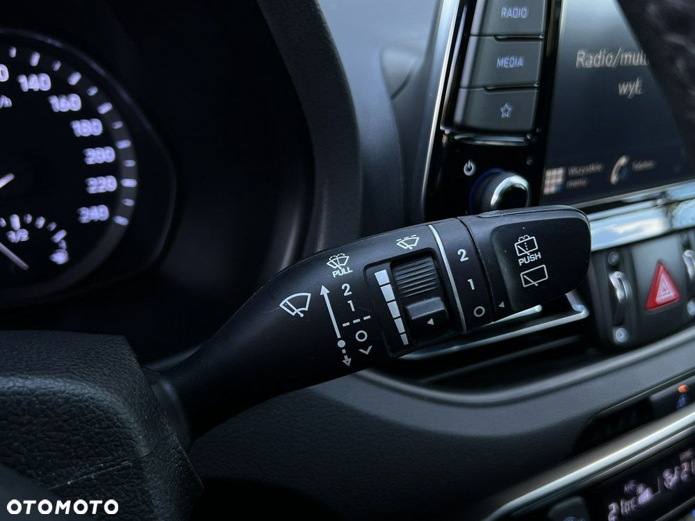 Hyundai i30 - 22