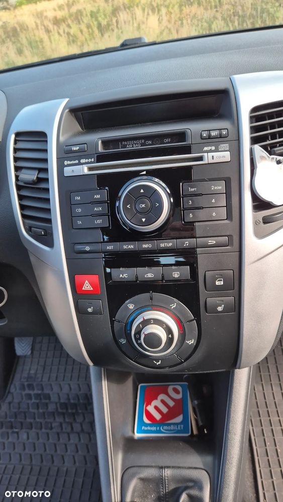 Kia Venga - 14