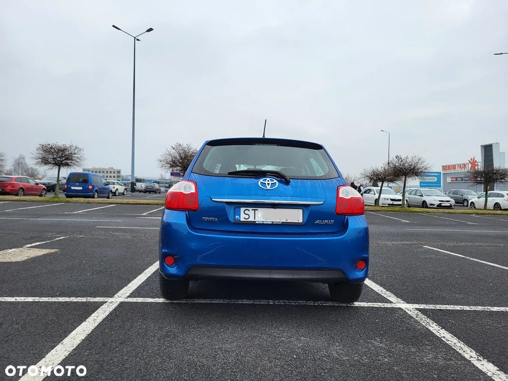 Toyota Auris - 6