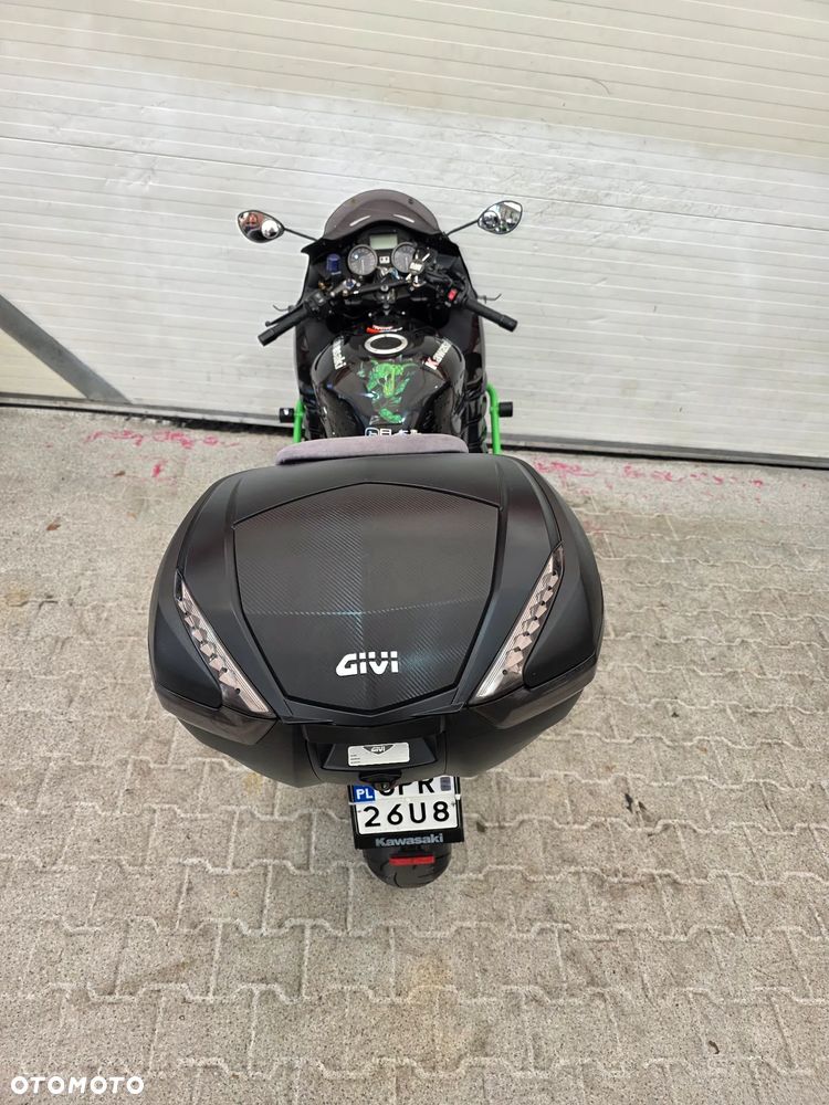 Kawasaki ZZR - 28