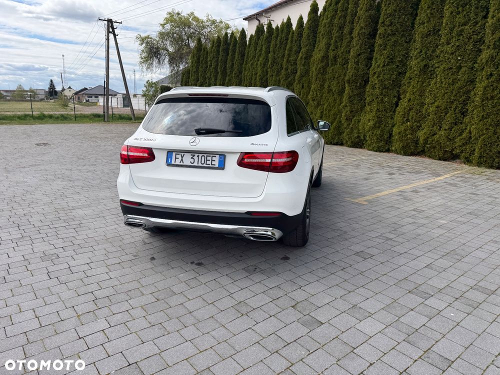 Mercedes-Benz GLC 220 d 4Matic 9G-TRONIC Exclusive - 7