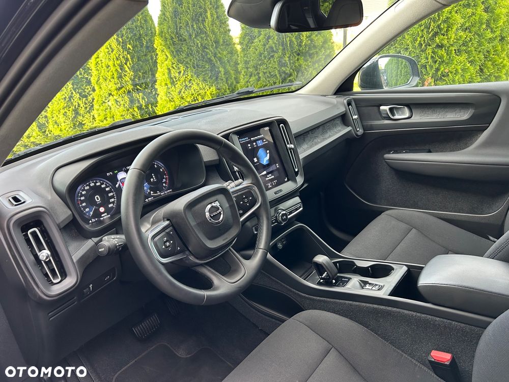 Volvo XC 40 T2 Essential - 10