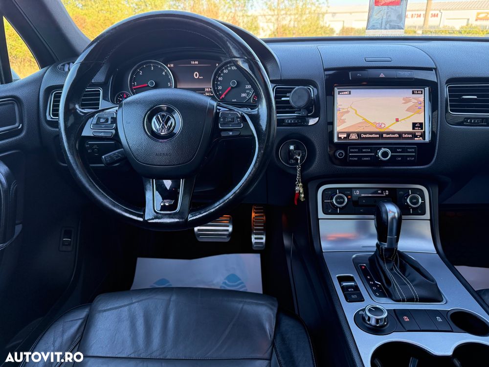 Volkswagen Touareg 3.0 V6 TDI BMT - 10