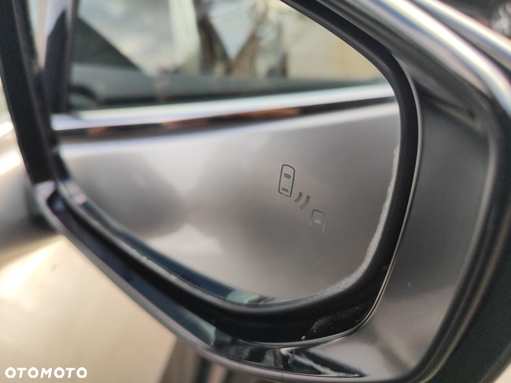 Lexus UX 200 GPF F Impression 2WD - 22