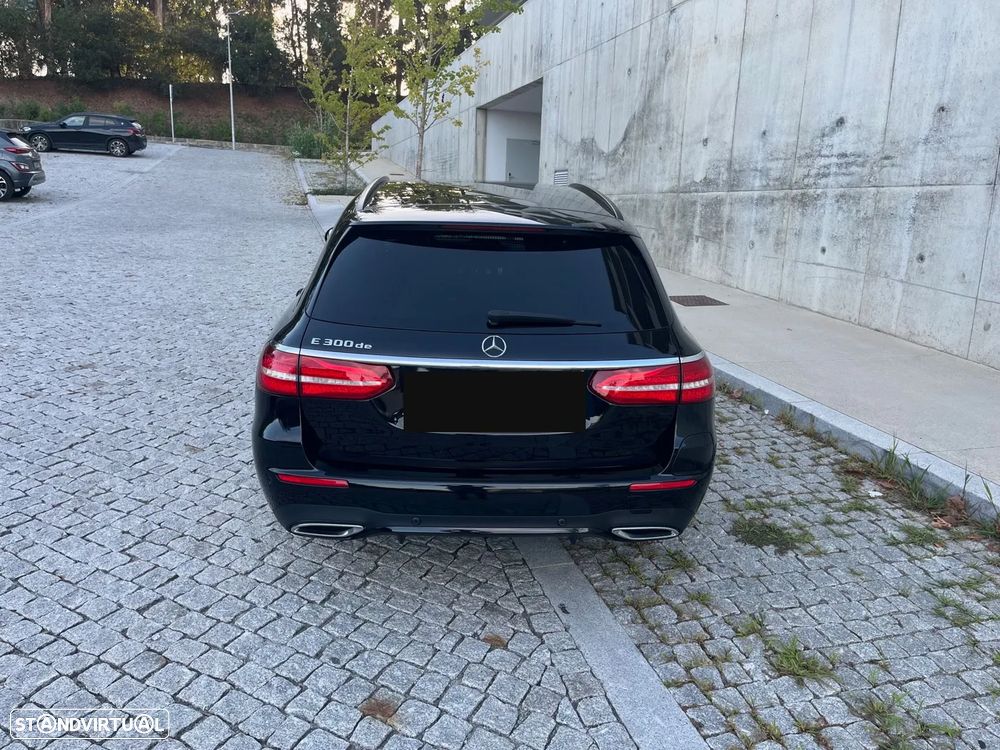 Mercedes-Benz E 300 - 5