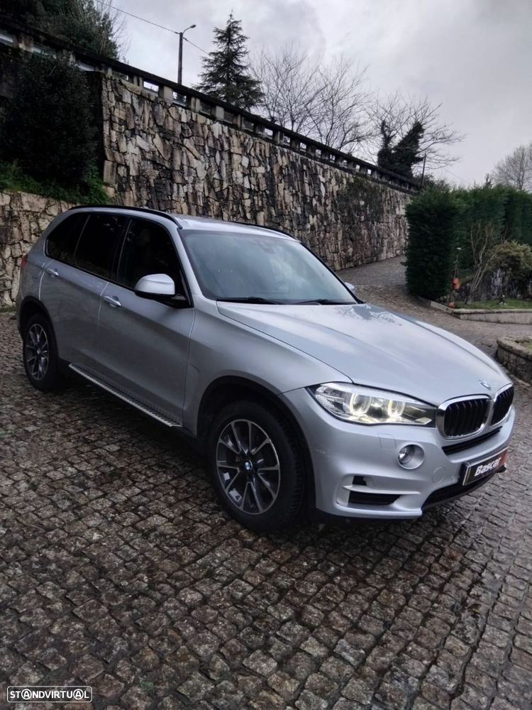 BMW X5 25 d sDrive Comfort 7L - 3